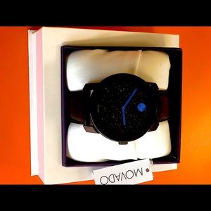 Stunning Movado BOLD watch. Like new. NEW BATTERY!